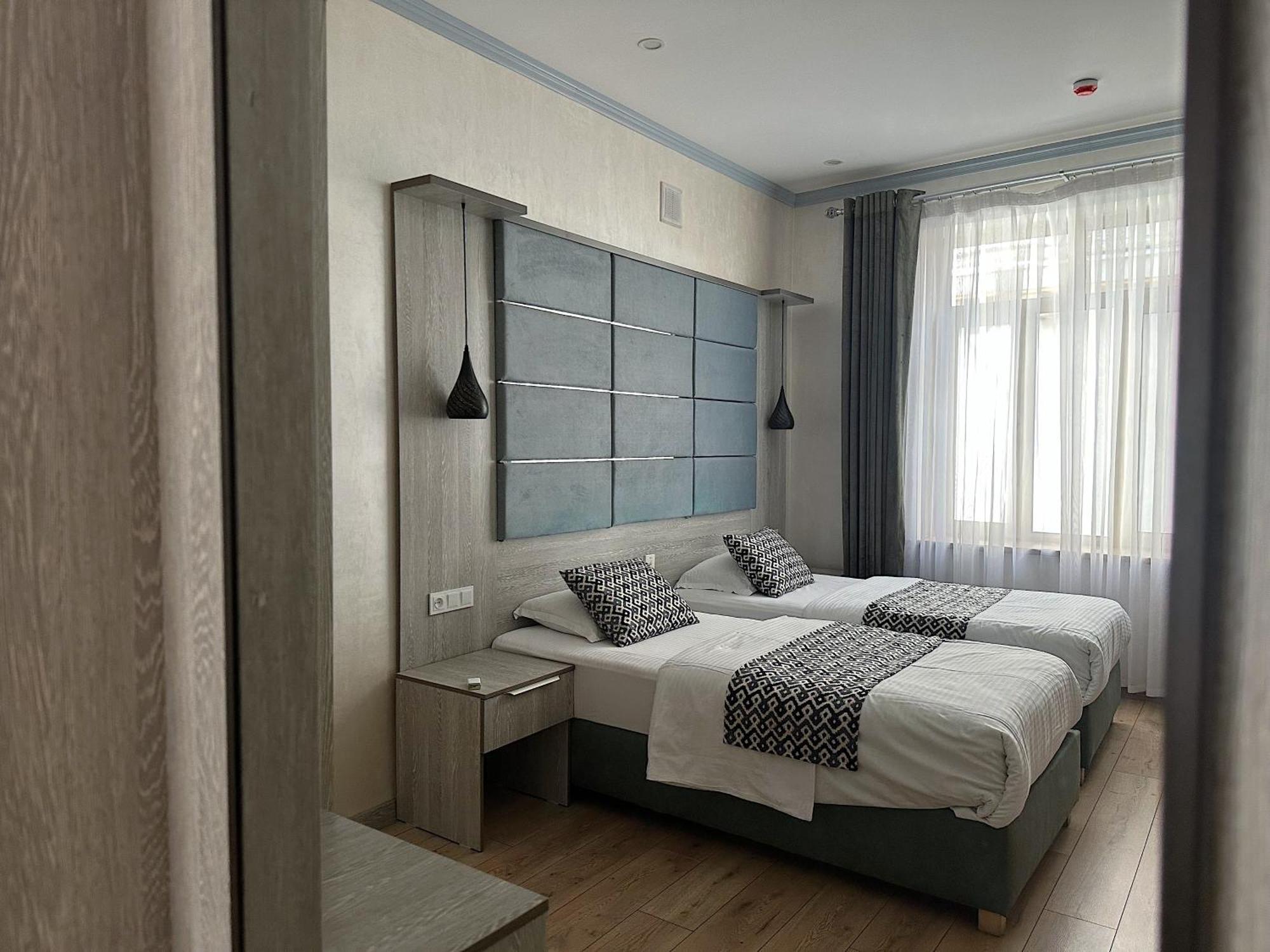 Atrium Smart Hotel Buhara Exterior foto